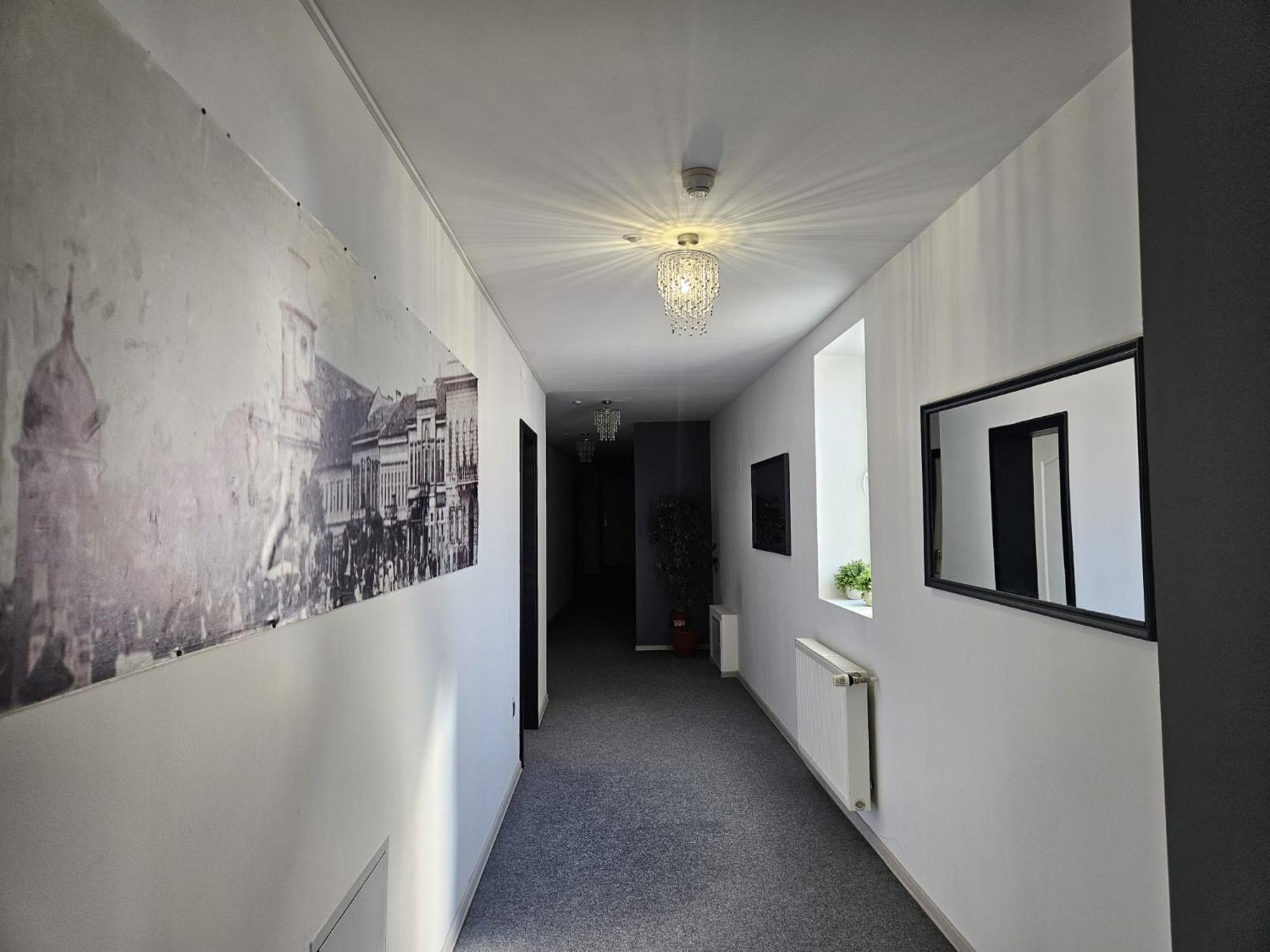 Meteor Central Aparthotel Cluj-Napoca Exterior photo